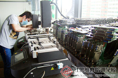 紅警電腦維修培訓學校成功接修500多萬元高端主板，彰顯技術實力